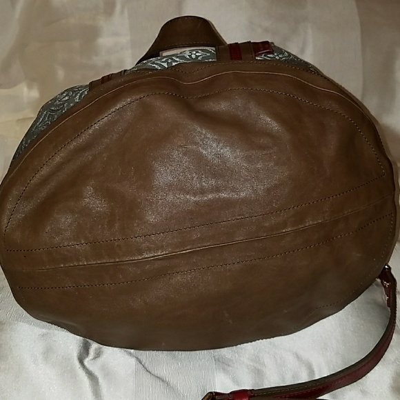 Louis Vuitton special edition bucket bag - Picture 3 of 5